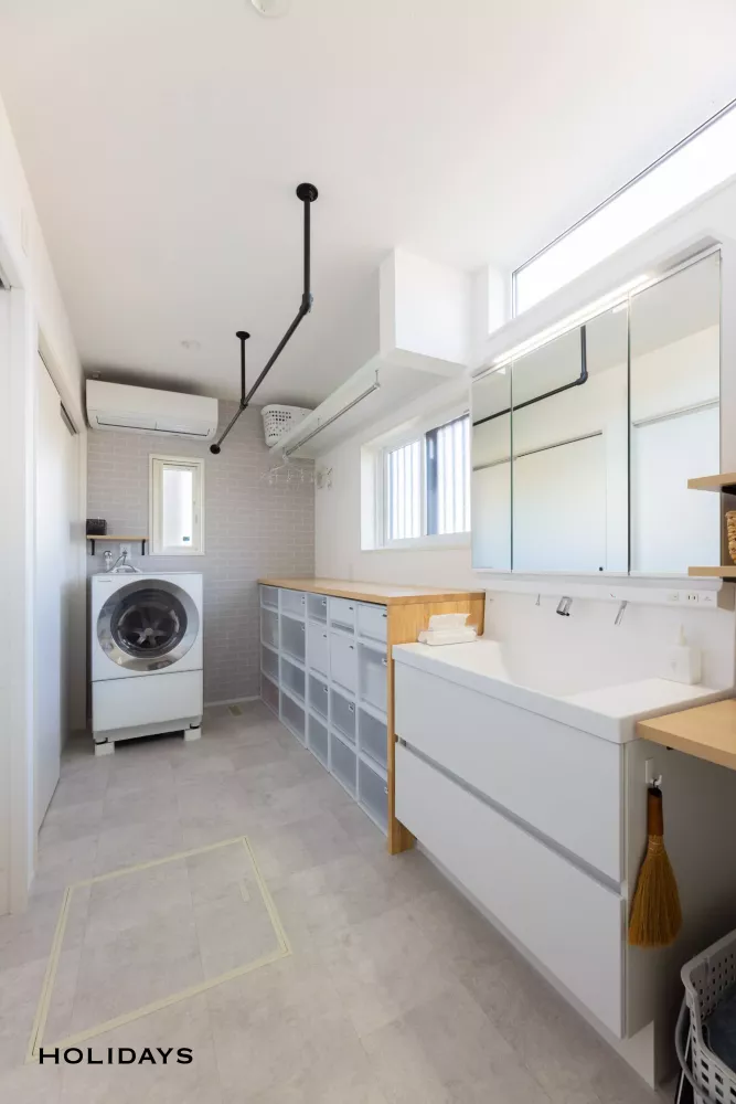 無垢の素材を取り入れた木のぬくもりを感じられるお家