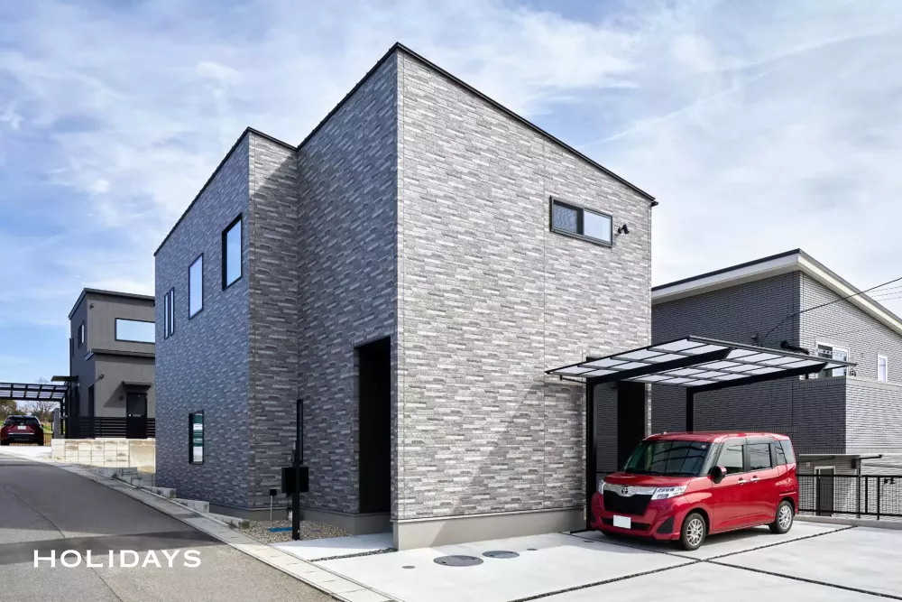 テレビ裏のヌックが遊び心をくすぐる全館空調の家