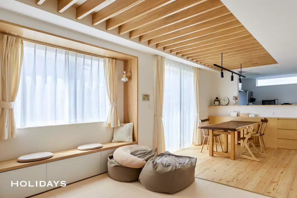 収納と回遊性にこだわった、無垢の優しいお家