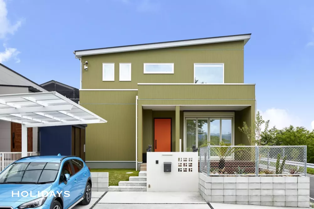 ミッドセンチュリーの鮮やかさにレトロモダンの組み合わせ