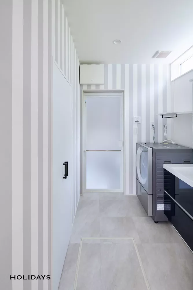 自然の光で明るく開放的な住まい