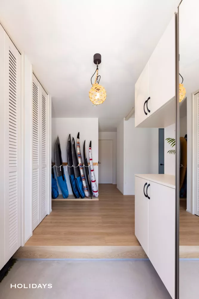 店舗併用の平屋サーファーズハウス