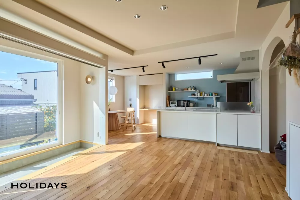 外と内をつなぐ、土間のある家