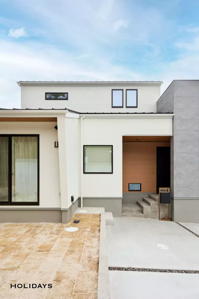 家族とつながるナチュラルモダンハウス