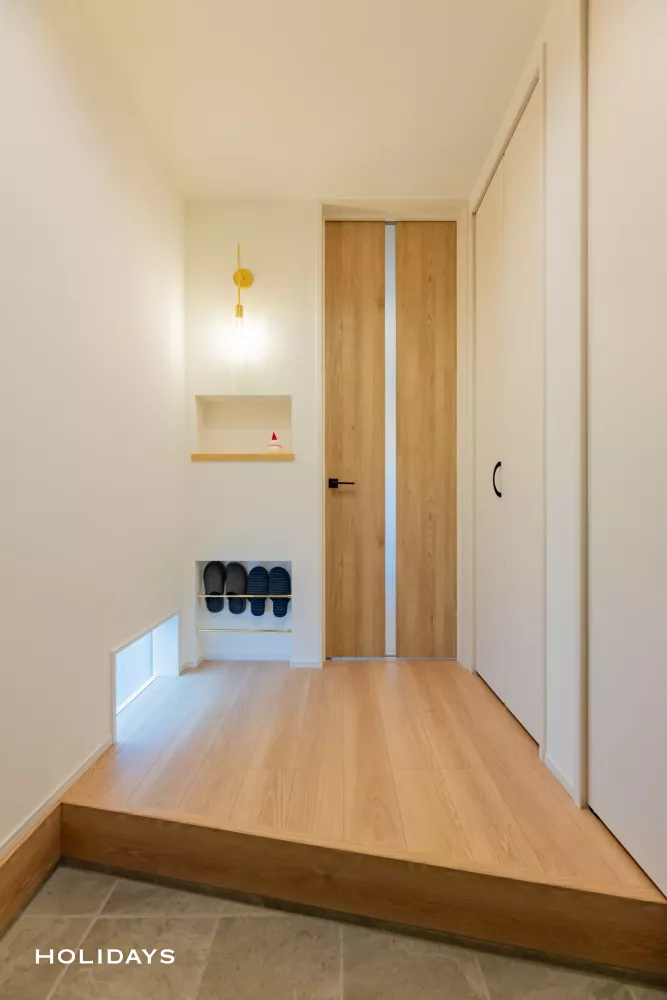 家族とつながるナチュラルモダンハウス