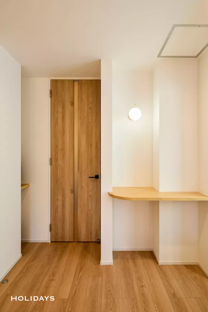 家族とつながるナチュラルモダンハウス