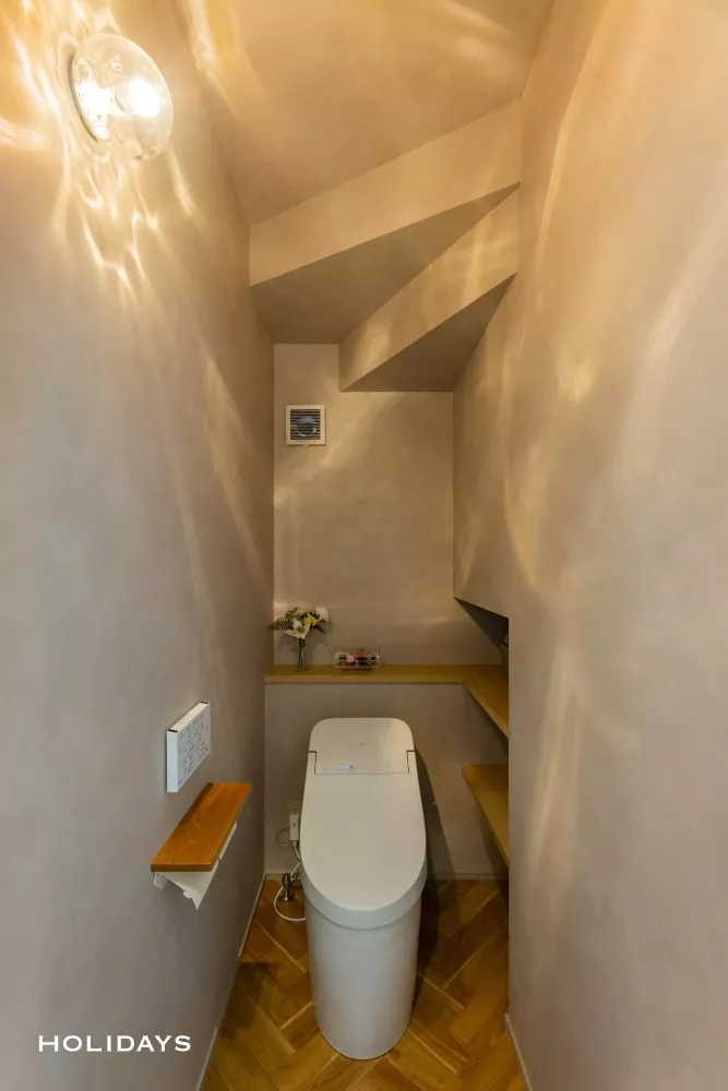 家族とつながるナチュラルモダンハウス