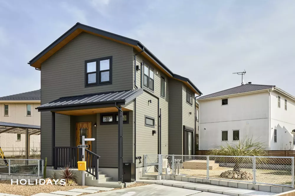 個性的なインテリアをミックスしたサーファーズスタイル