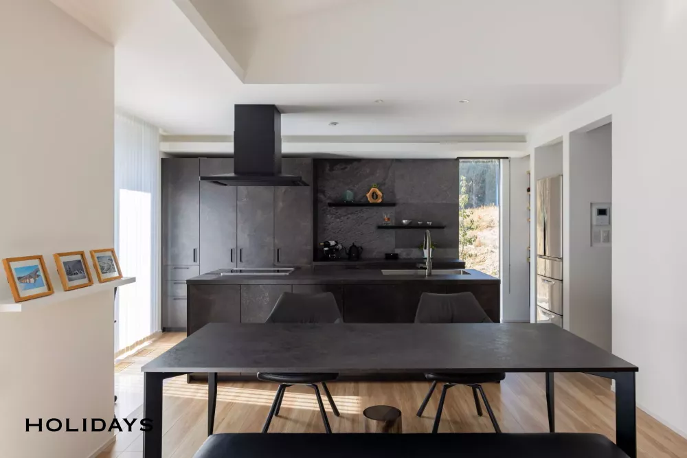 自然と調和する和モダン平屋