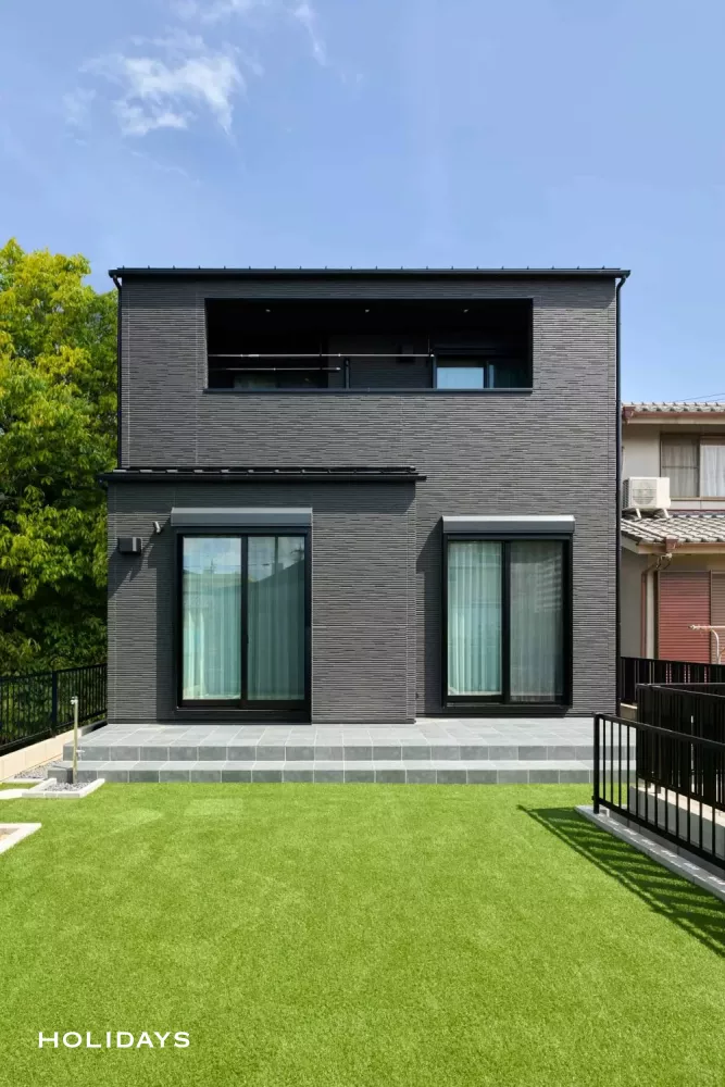 畳に癒される、陰影が美しいモダンな家