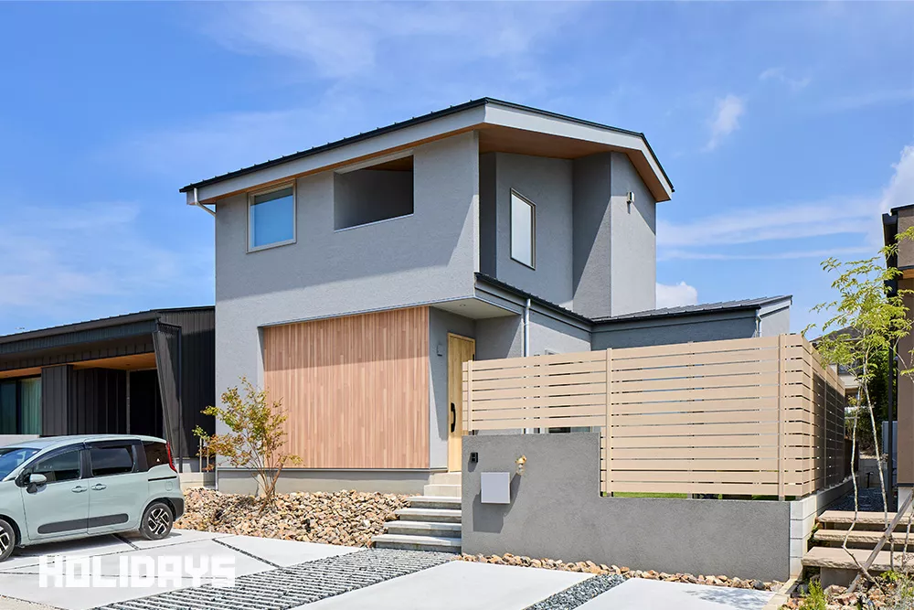 回遊動線×大容量収納。中二階のある暮らし