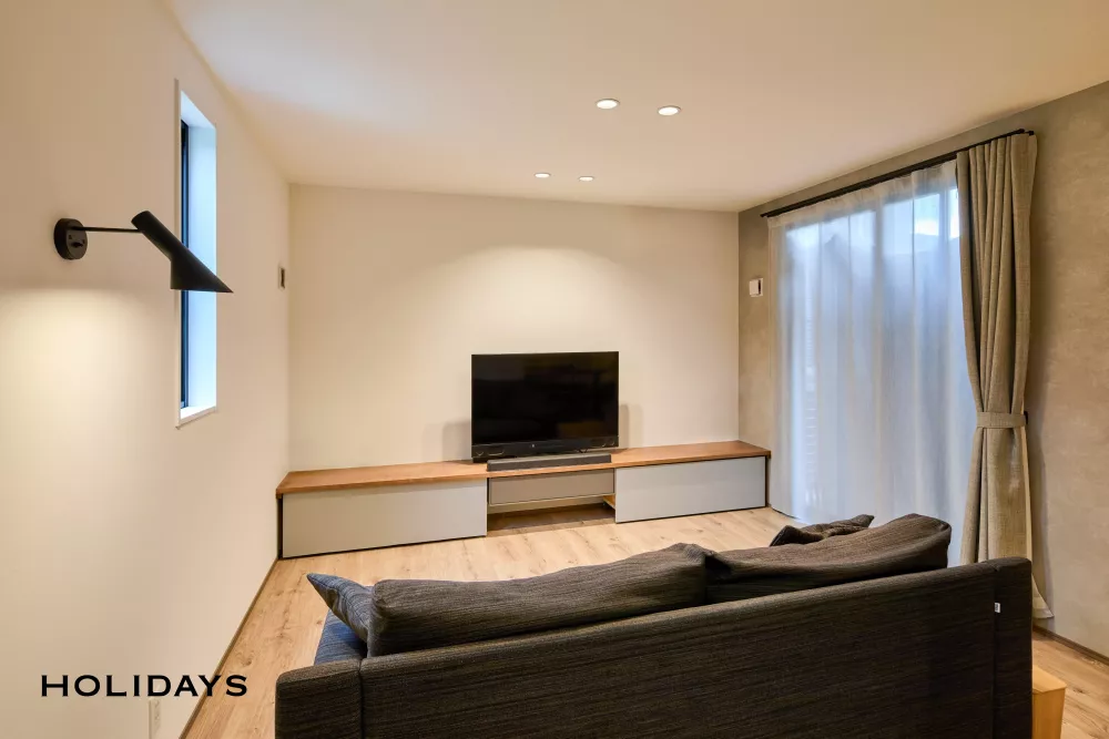 趣味に染まる土間空間。アウトドアを愉しむ家