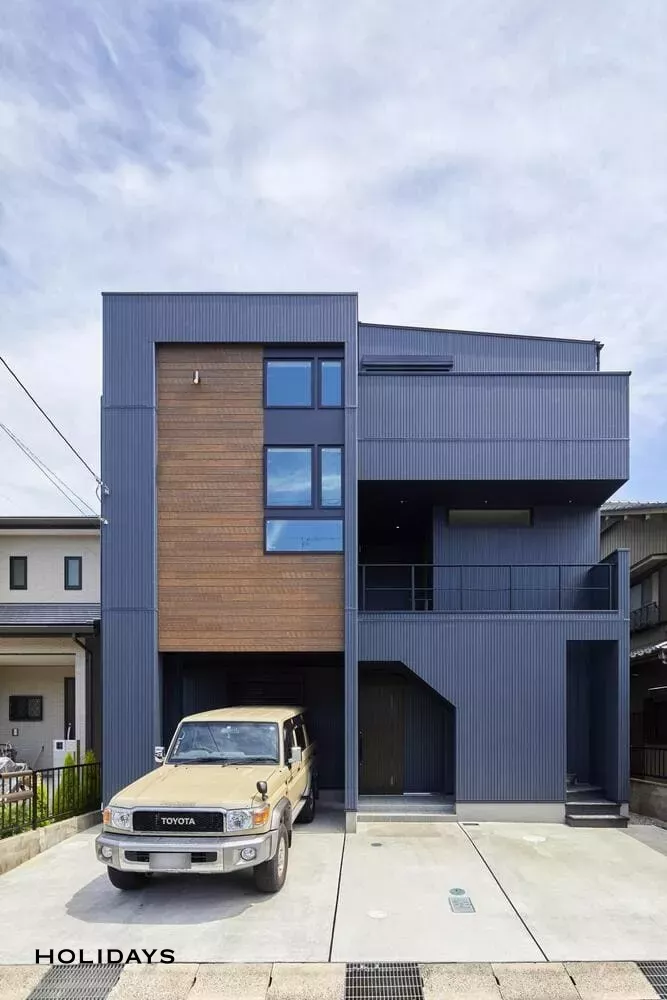 趣味を愉しむアウトドアな二世帯住宅