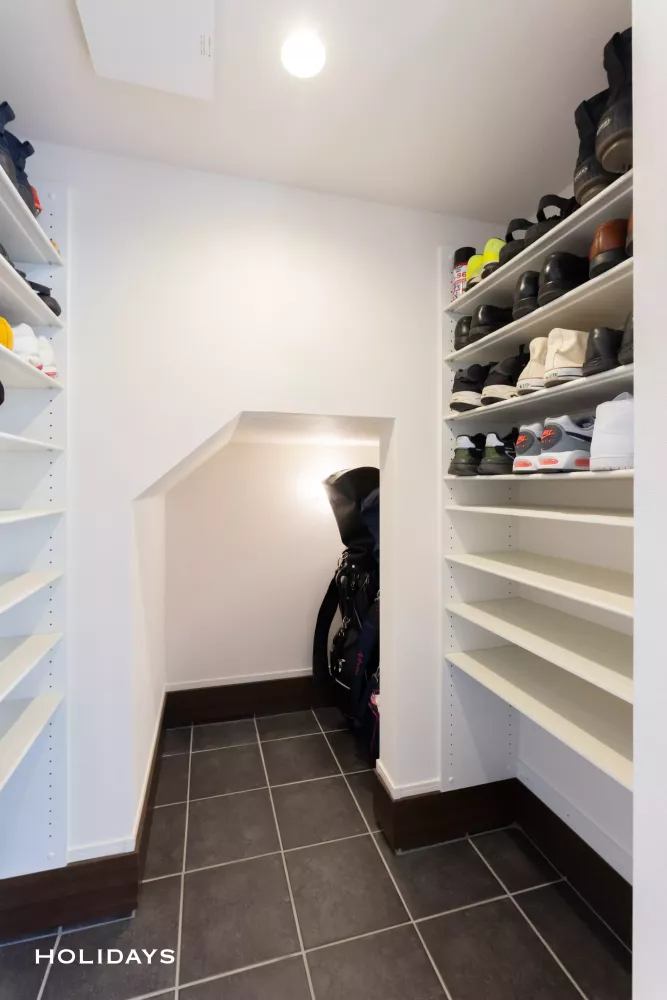 屋上からの眺望を楽しむ家