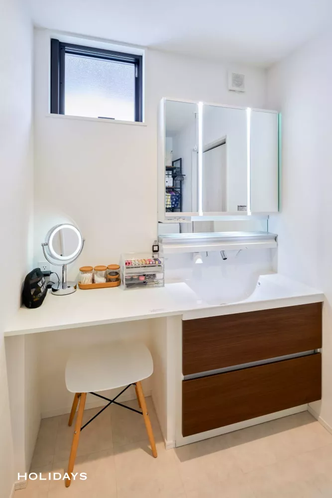 愛犬と暮らす温かみのある家