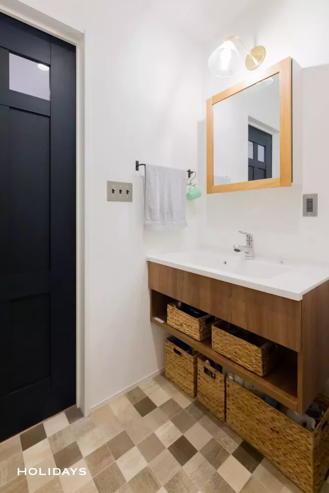 ウッドデッキで繋がる開放的なアメリカンハウス