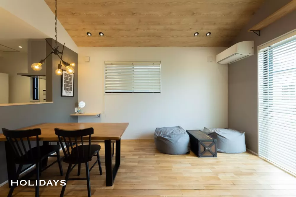 愛猫と暮らす、コンパクトな平屋