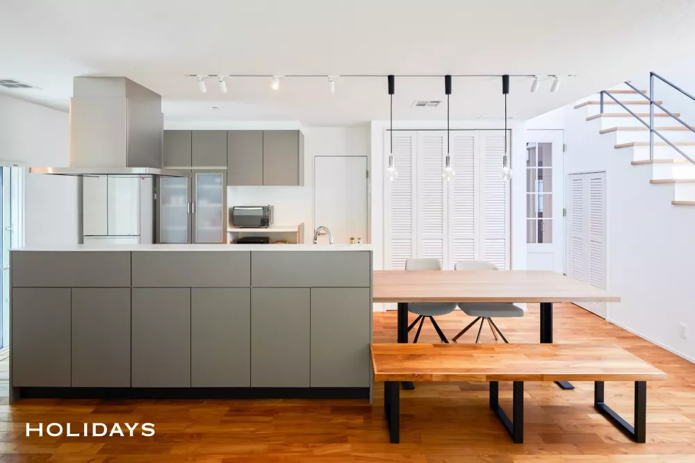 リビングイン階段が空間を繋げる住まい