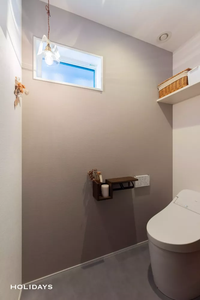 自然光に包まれたシンプルモダンな家