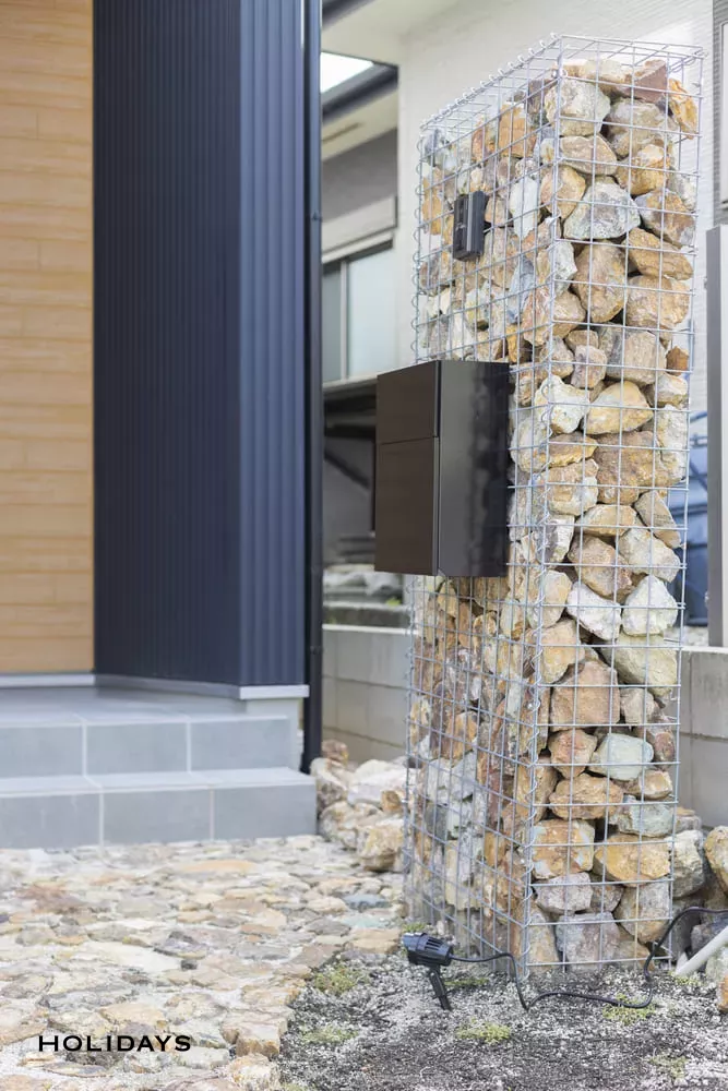 美しい自然を愉しむシンプルモダンな家