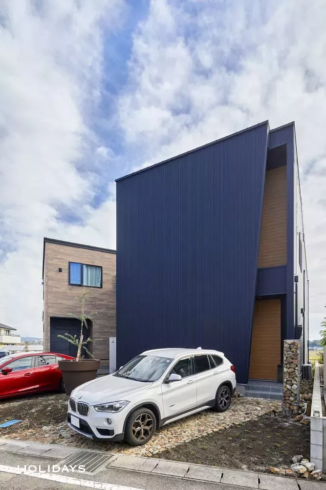 美しい自然を愉しむシンプルモダンな家