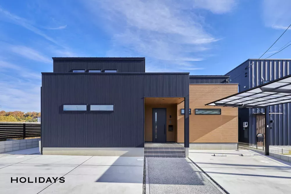 空間を活用したカフェ風デザインの平屋