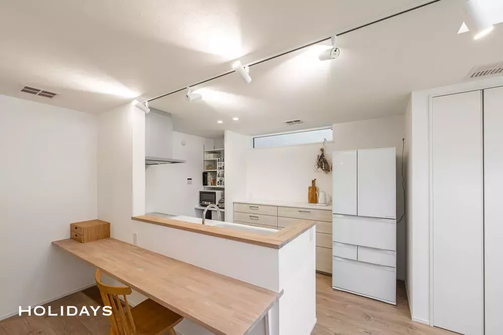 間仕切りを減らした解放感のあるナチュラルハウス